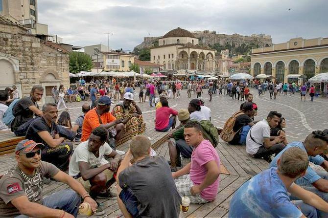 monastiraki square