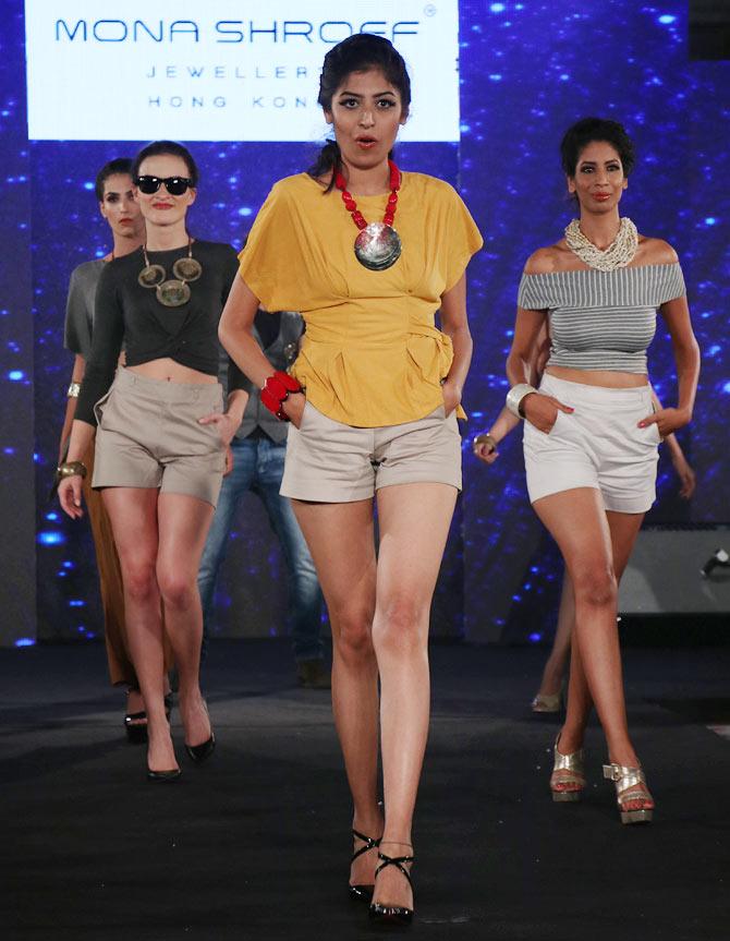 Mona Shroff jewellery collection at India Intimate Fashion Week