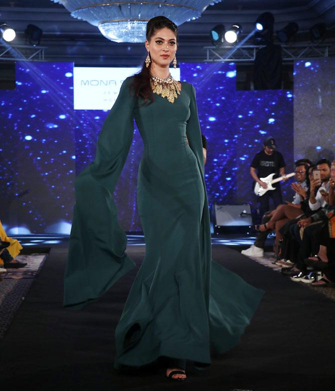 Mona Shroff jewellery collection at India Intimate Fashion Week