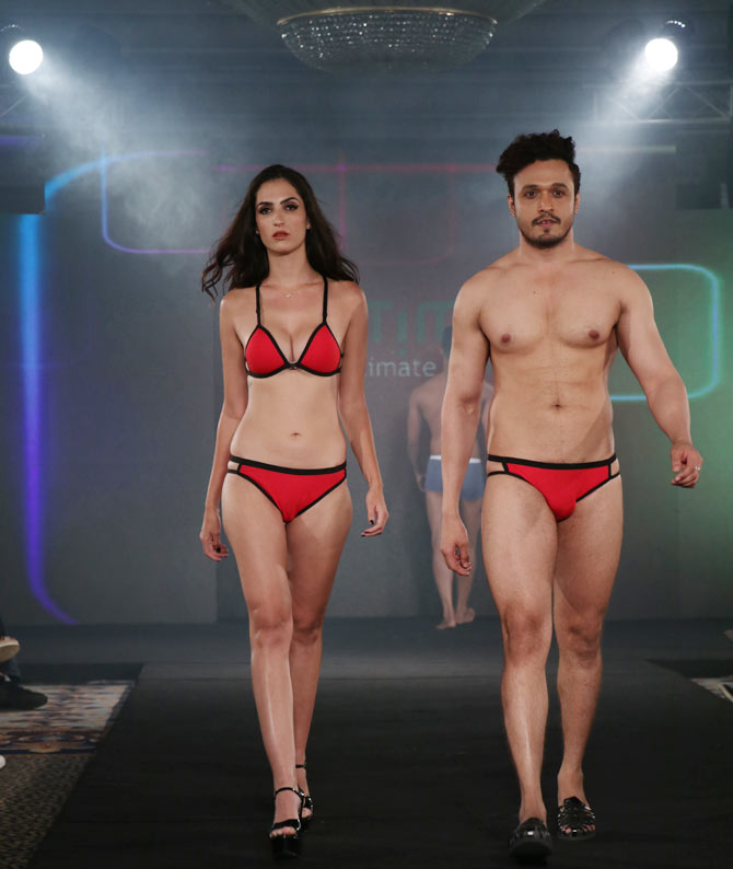 Yogesh Mittal collection at India Intimate Fashion Week