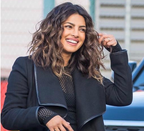 Priyanka Chopra's Dress Is Perfect For the Office in the Summer -- Shop Her  Look! | wusa9.com