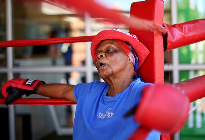 Boxing grannies