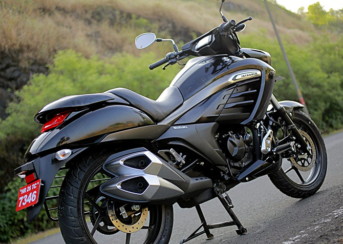 Suzuki Intruder 150