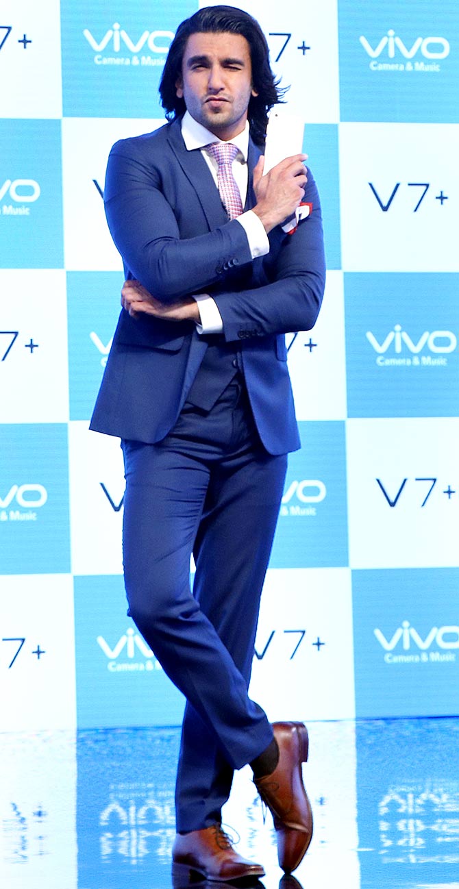 Selfie king: Ranveer Singh launches Vivo V7+ (and his new look) - Rediff.com
