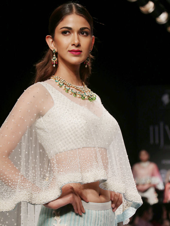 IIJW