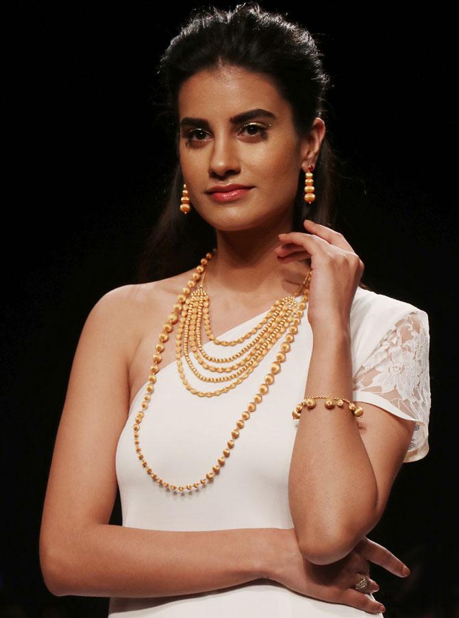 IIJW 