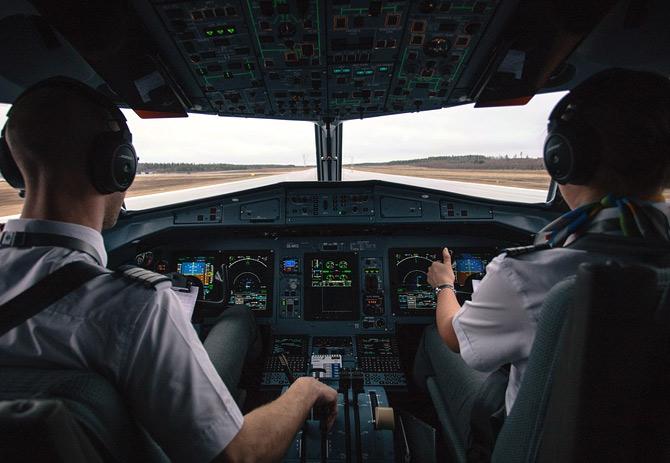 Jet offers its Boeing 737 pilots leave without pay