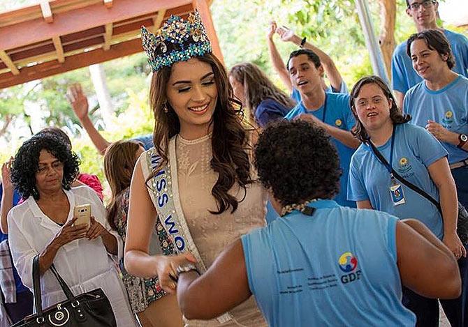 Manushi Chillar