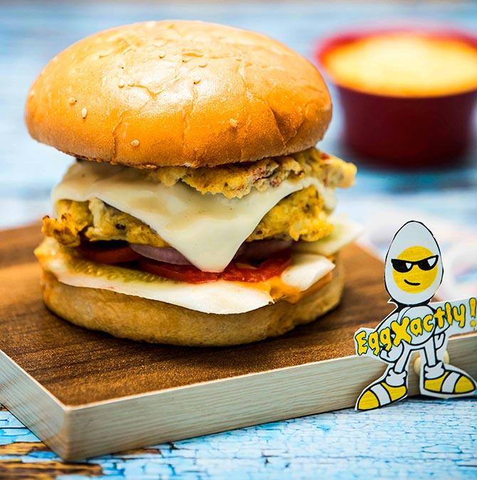 Eggie burger