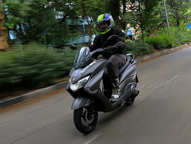 Suzuki discount burgman helmet