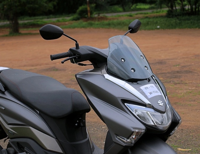 Review: Is the Suzuki Burgman Street better than the Access 125? -  Rediff.com