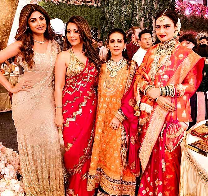 Deepika-Ranveer, Kareena-Saif At Isha Ambani's Wedding - Rediff.com Get ...