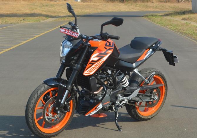 KTM Duke 125 review