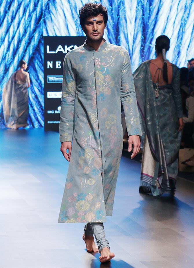 Gaurang Shah's collection at Lakme fashion week summer/resort 2018