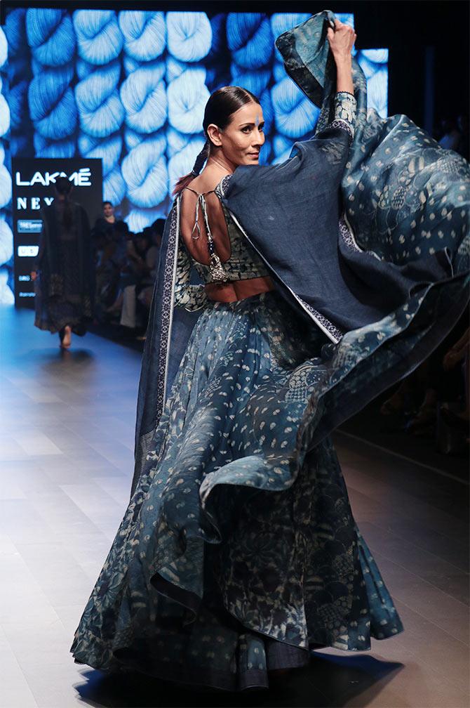 Gaurang Shah's collection at Lakme fashion week summer/resort 2018