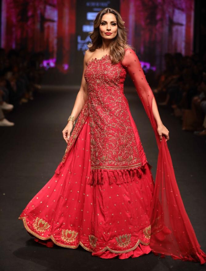 Bipasha Basu LFW