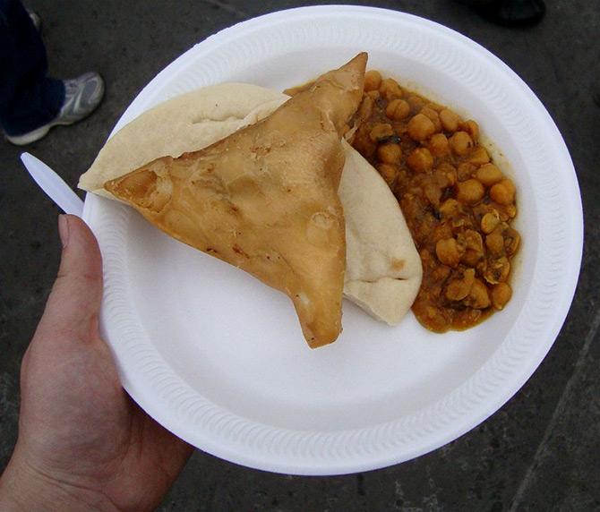 Chole Samosa