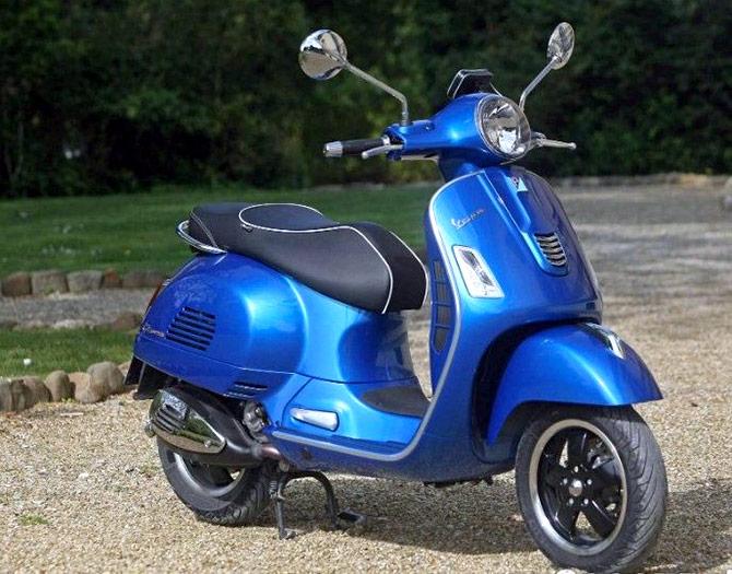 Vespa GTS 300