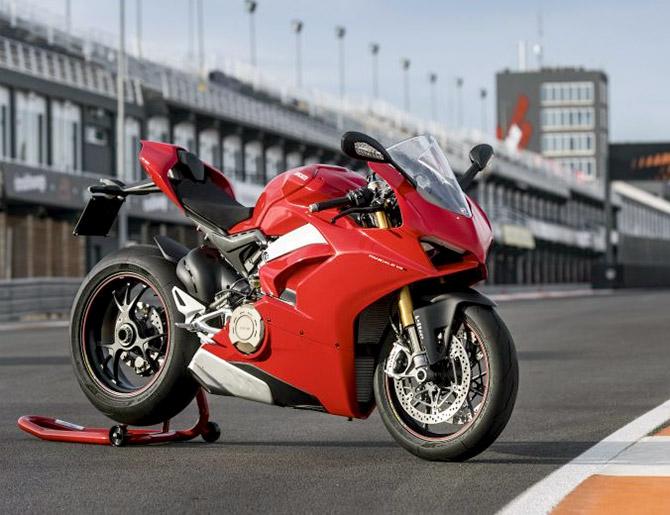 Ducati Panigale V4 S