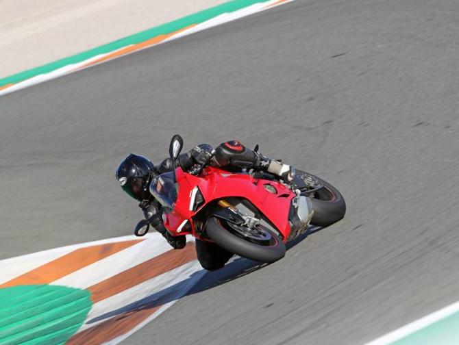 Ducati Panigale V4 S