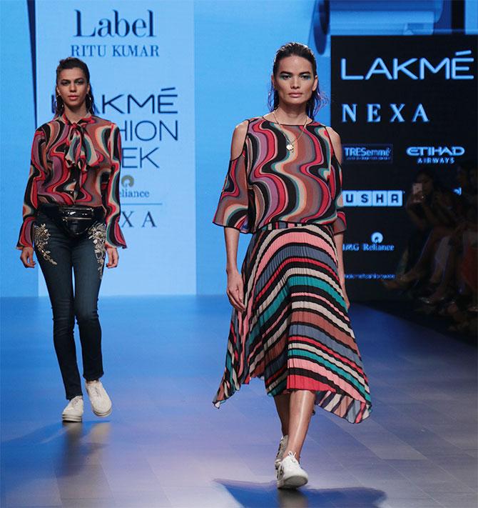 Taapsee pannu Ritu Kumar Lakme Fashion Week