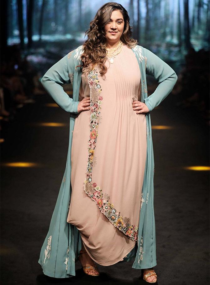 Half Full Curve Lakme Fashion Week