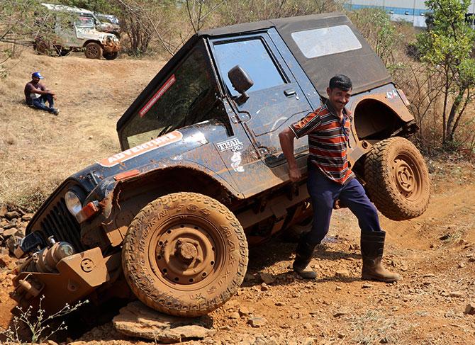 Mahindra Off-road training