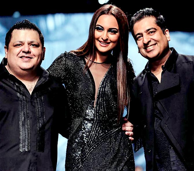 Sonakshi Sinha walks for Lotus Makeup India fashion week