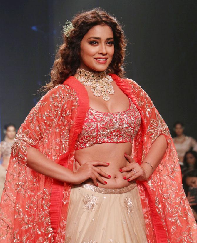 Shriya Saran walks for Ashwini Reddy