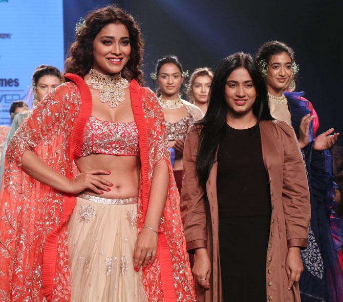 Shriya Saran walks for Ashwini Reddy