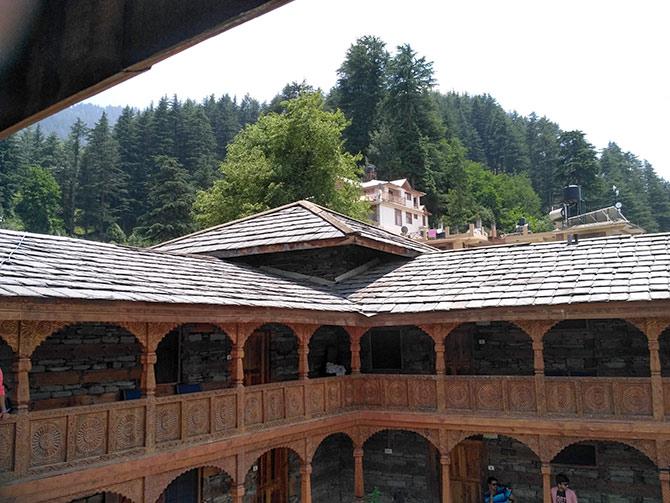 The Castle, Naggar, Himachal Pradesh. Photograph: Courtesy Pratishkhedekar/ Wikimedia Commons.