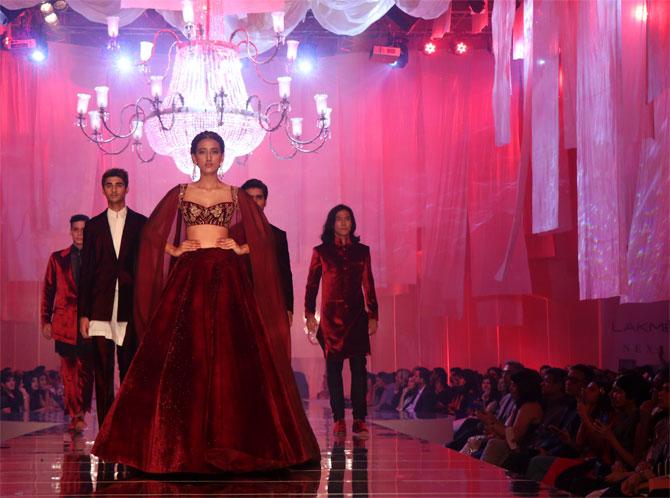 Katrina Kaif walks for Manish Malhotra at Lakme Fashion Week Winter Festive 2019