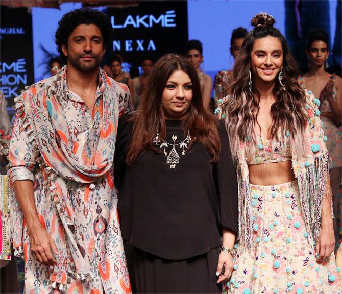 Farhan Akhtar, Payal Singhal, Shibani Dandekar