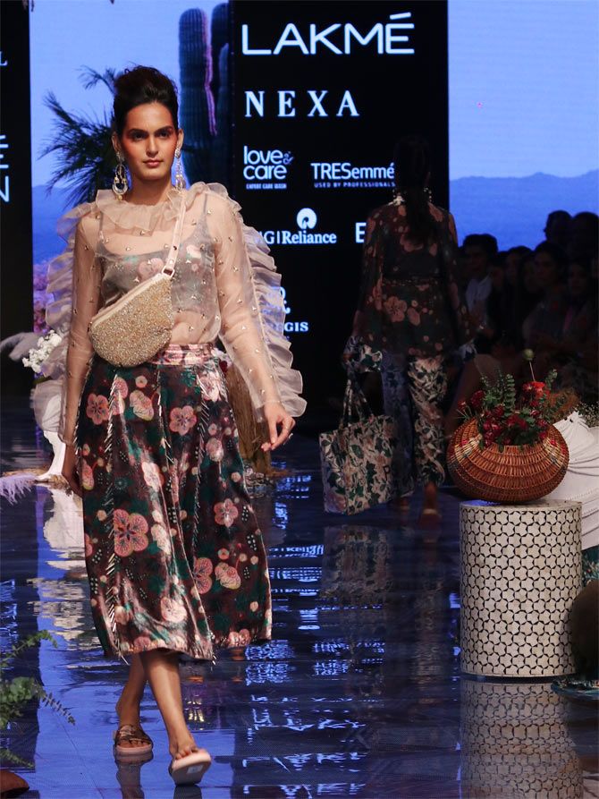 LFW: Payal Singhal collection