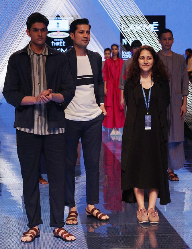 Sumeet Vyas walks for Three at Lakme Fashion Week