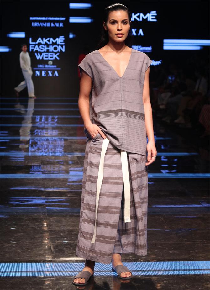 LFW: Urvashi Kaur