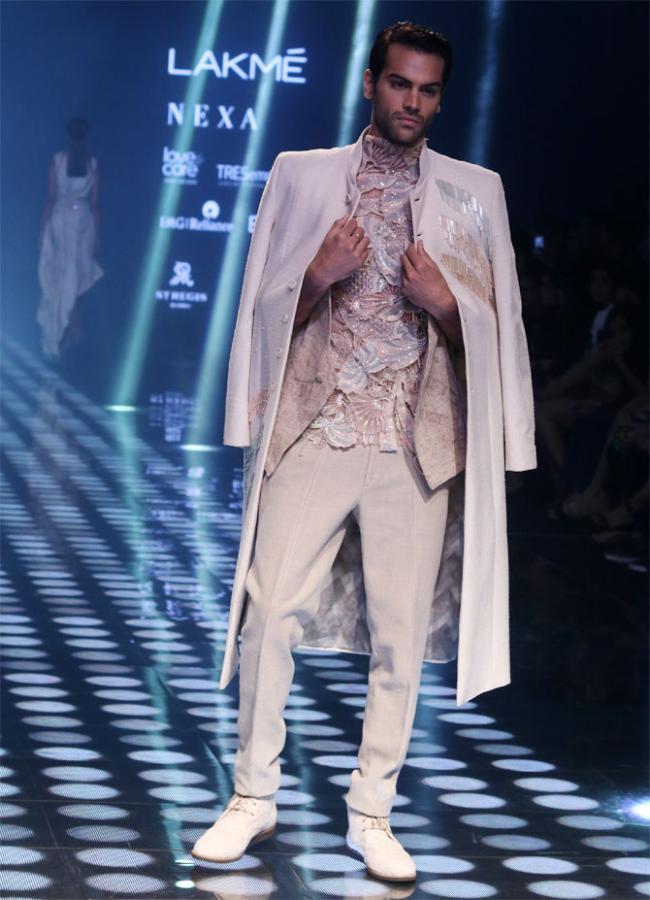 Suman Rao walks for Abhishek Sharma