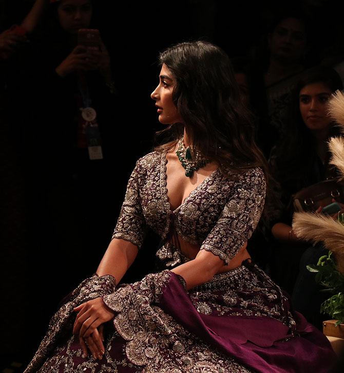 Pooja Hegde walks for Jayanti Reddy