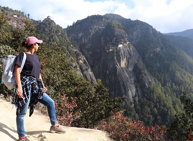 En route to Taktsang cafeteria