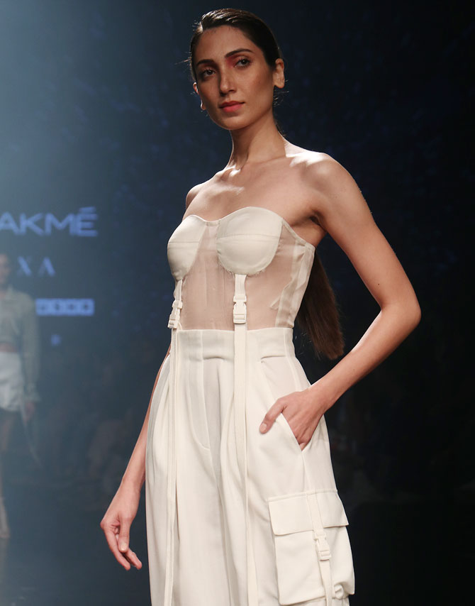 Esse by Sahib and Sunayana at LFW 2019