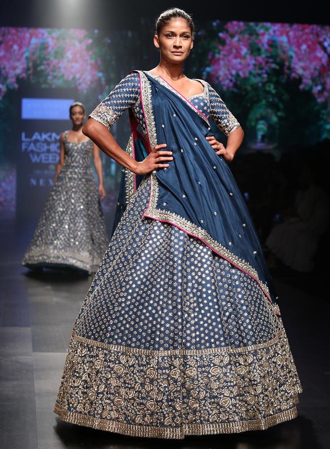 Kangana Ranaut walks for Anushree Reddy at Lakme Fashion Week 