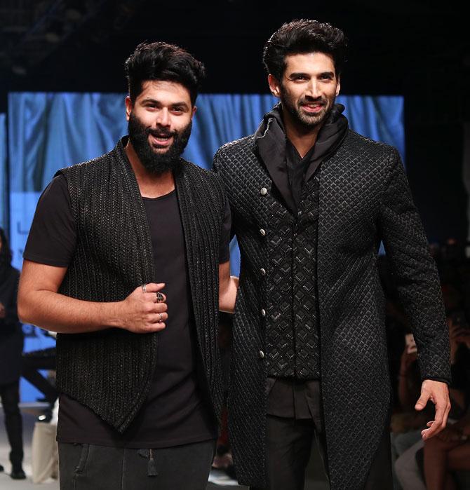 Aditya Roy Kapoor walks for Kunal Rawal at the Lakme Fashion Week Summer/Resort 2019