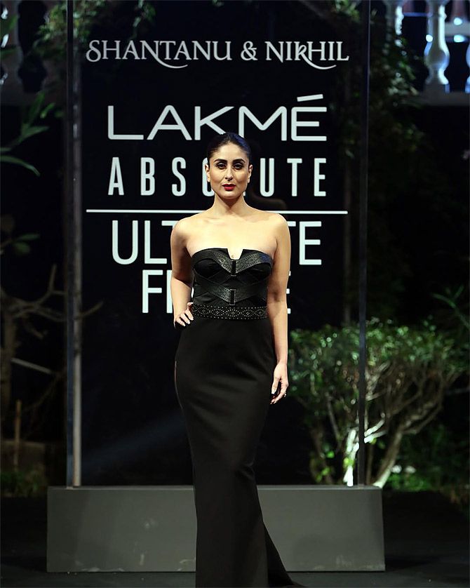Kareena Kapoor walks for Shantanu and Nikhil at LFW finale summer/resort 2019