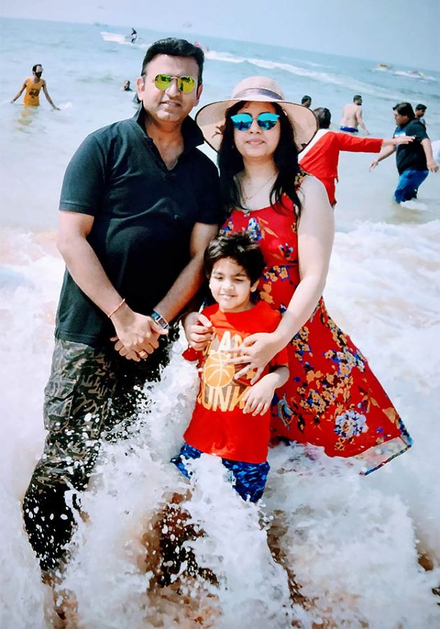 Chitra Singh and Vikas with their son