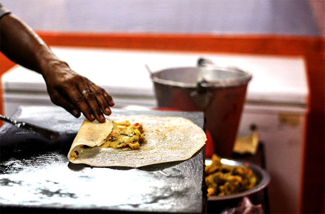 Austin-based Dosa Labs serves Deepika Padukone dosa