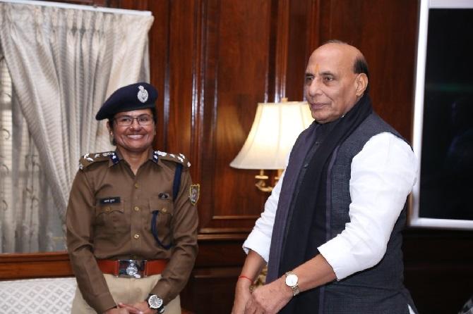 Aparna Kumar with Rajnath Singh 