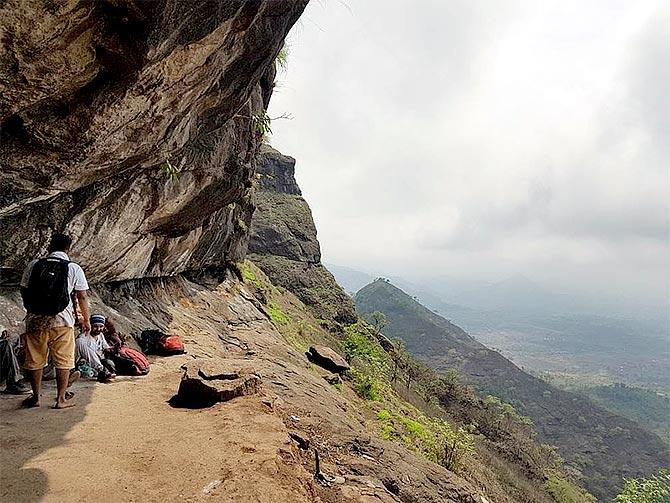 Vikatgad fort