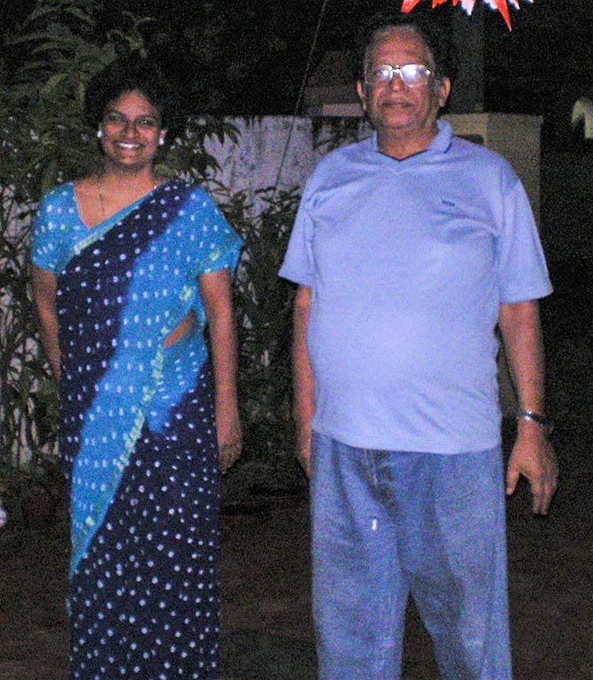 Annapoorni with her father KG Girija Vallabhan