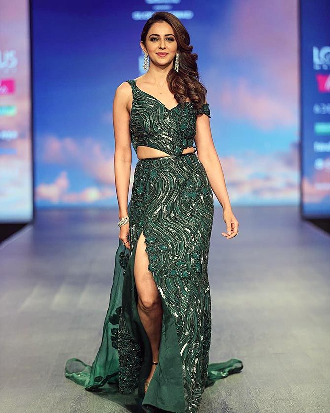Showstoppers at Lotus India Fashion Week