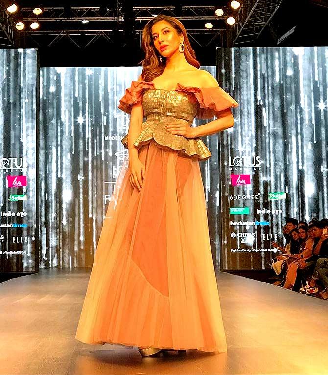 Lotus Makeup India fashion week 2019